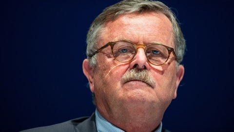 Foto: dpa Bildfunk, picture alliance/Guido Kirchner/dpa Frank Ulrich Montgomery (Foto: dpa Bildfunk, picture alliance/Guido Kirchner/dpa)
