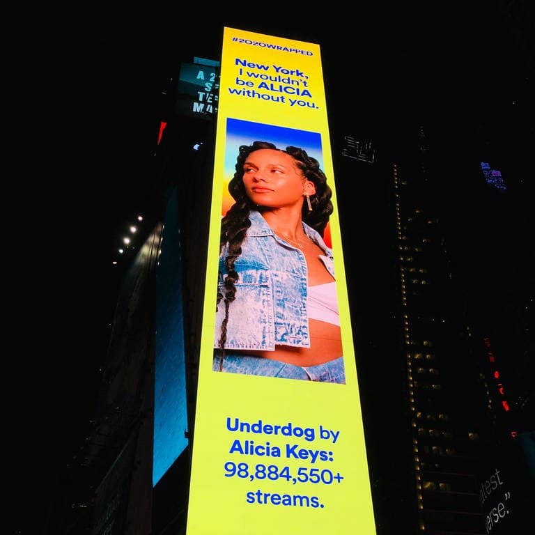 Alicia Keys Plakat am Times Square