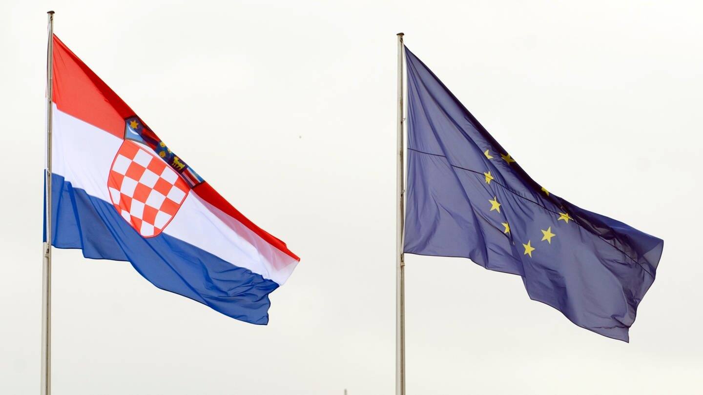 Kroatische Flagge (Foto: dpa Bildfunk, picture alliance / dpa | Klaus-Dietmar Gabbert)