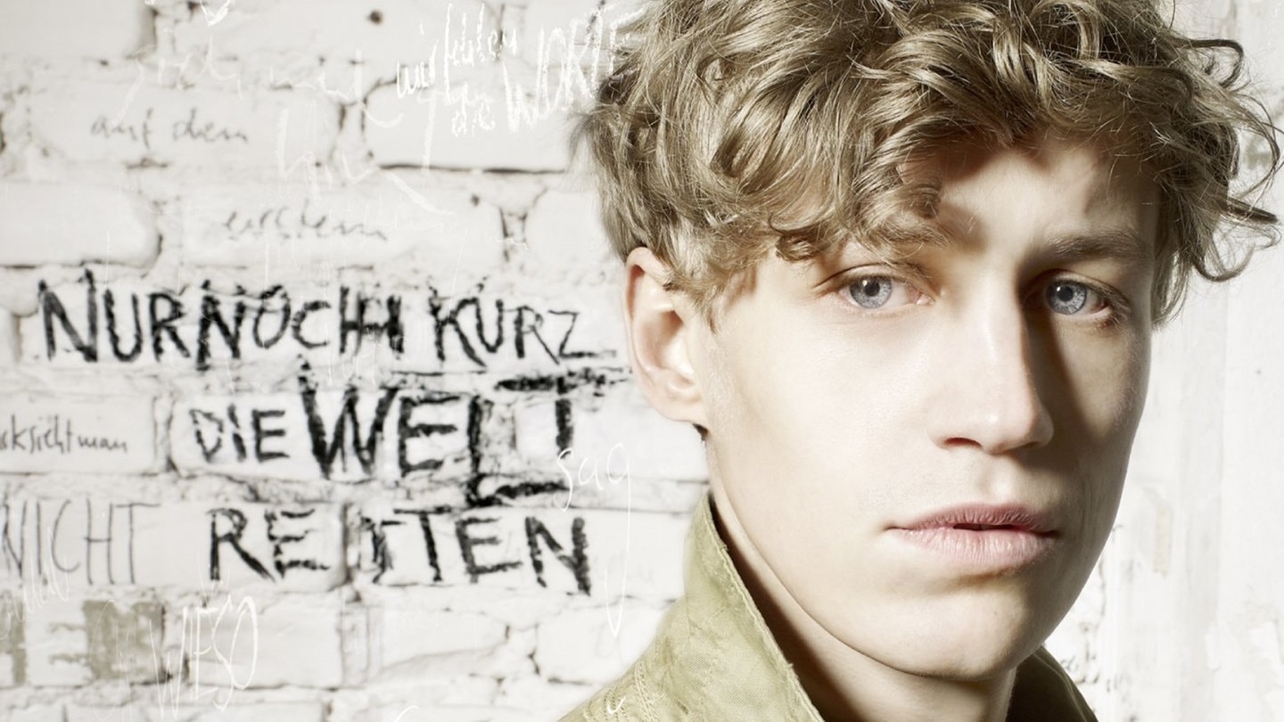 Foto: Columbia D Nur noch kurz die Welt retten – Tim Bendzko (Foto: Columbia D)