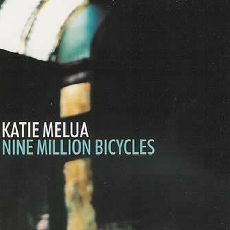 Nine Million Bicycles – Katie Melua (Foto: Dramatik Entertainment - Rough Trade)