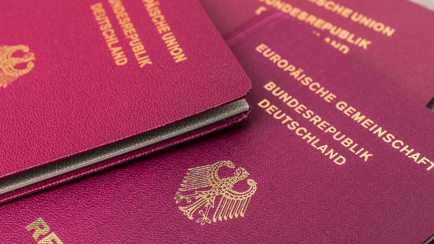 Die deutsche Staatsangehörigkeit zum Schleuderpreis? (Foto: dpa Bildfunk, picture-alliance / Reportdienste, picture alliance / Zoonar | stockfotos-mg)