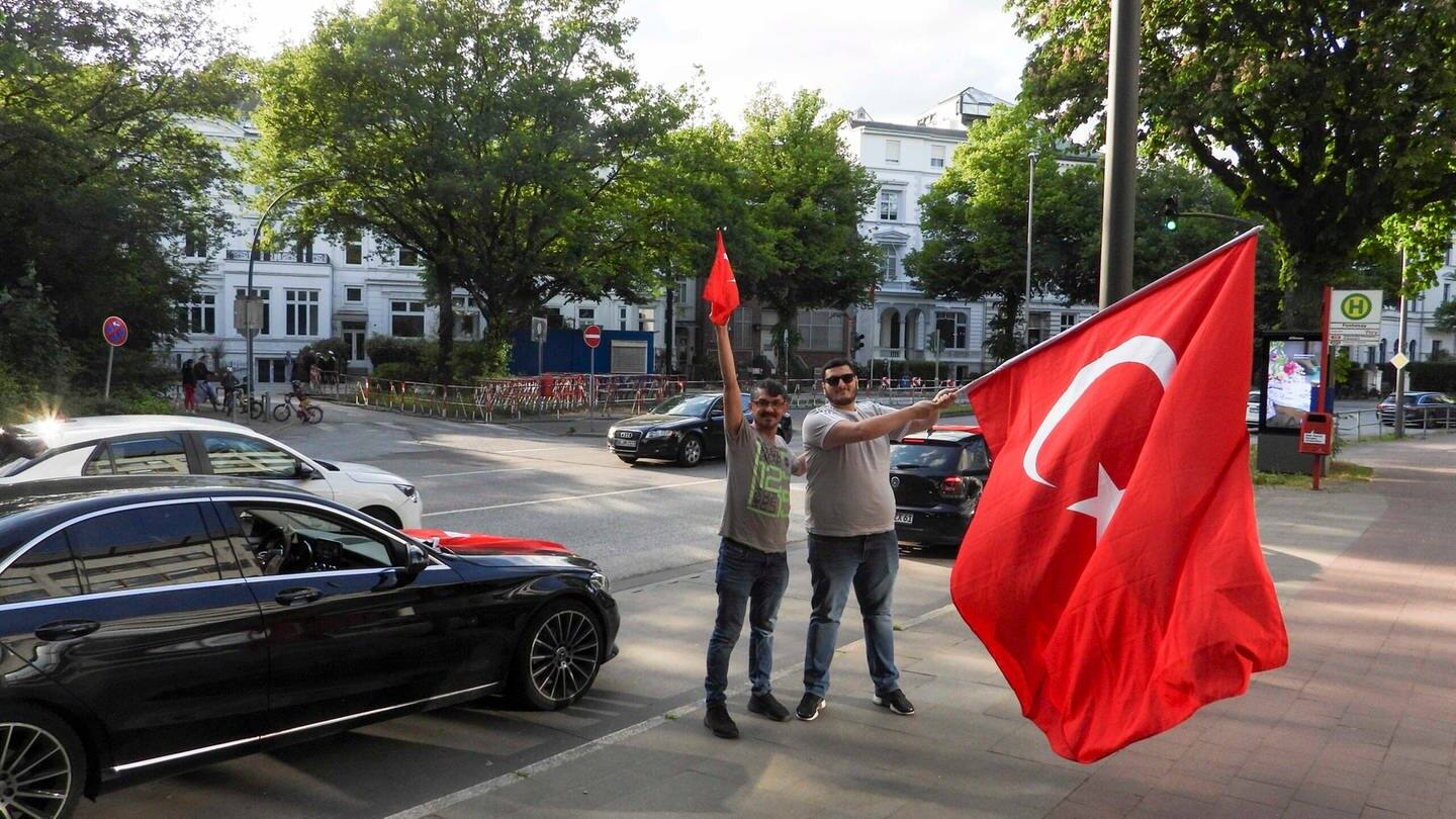 Erdogan, Özdemir und die Türken in Deutschland (Foto: picture-alliance / Reportdienste, picture alliance / | -)