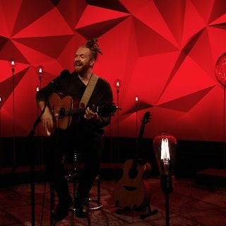 Newton Faulkner