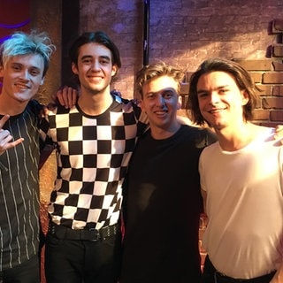 The Faim: A Million Stars