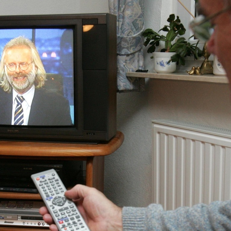 Fernsehen (Foto: picture-alliance / Reportdienste, Jörg Carstensen)