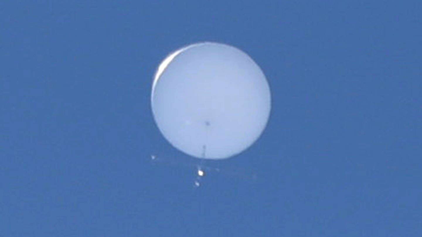 Reisbrei: Wetterballon (Foto: picture-alliance / Reportdienste, Kaname Muto)