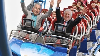 Innenminister im Freizeitpark