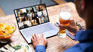 Virtuelles Biertrinken