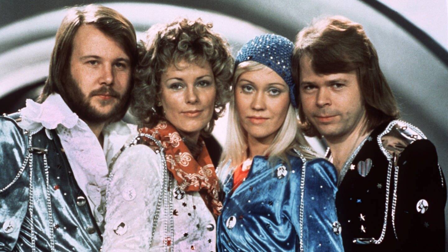 Die Band ABBA gewinnt den Eurovision Song Contest mit ihrem Song „Waterloo“  (Foto: picture-alliance / Reportdienste, dpa/Scanpix Schweden/epa | Pressenbild)
