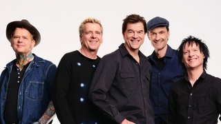 Foto der Toten Hosen zur Ankündigung ihrer Tour „Trink Aus! Wir müssen gehen“