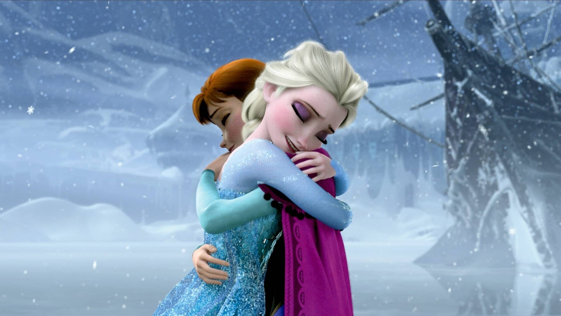 Foto: IMAGO, Mary Evans Elsa und Anna umarmen sich (Film: Frozen) (Foto: IMAGO, Mary Evans)