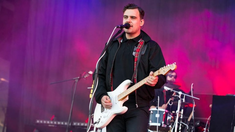 Foto: DASDING.de / Ronny Zimmermann Kraftklub bei Rock am Ring 2015 - RON_0718.jpg-33418 (Foto: DASDING.de / Ronny Zimmermann)