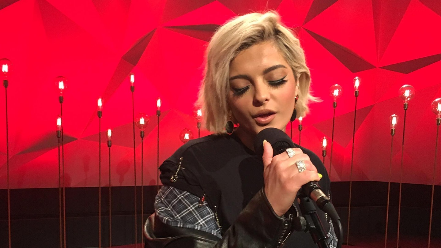Bebe Rexha „Last Hurrah“ Songtext deutsche Übersetzung