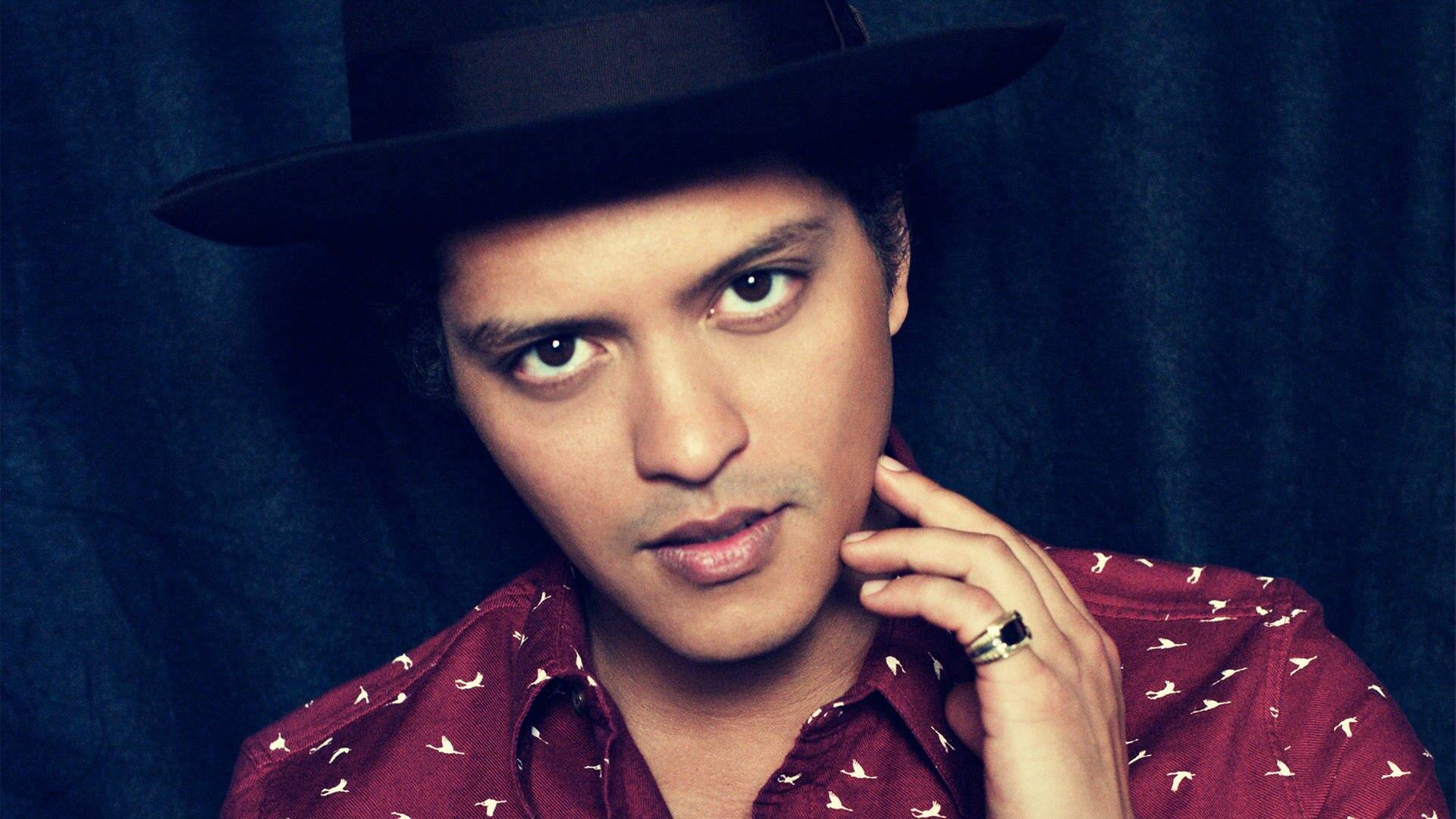 Grenade – Bruno Mars (Foto: Warner Music)