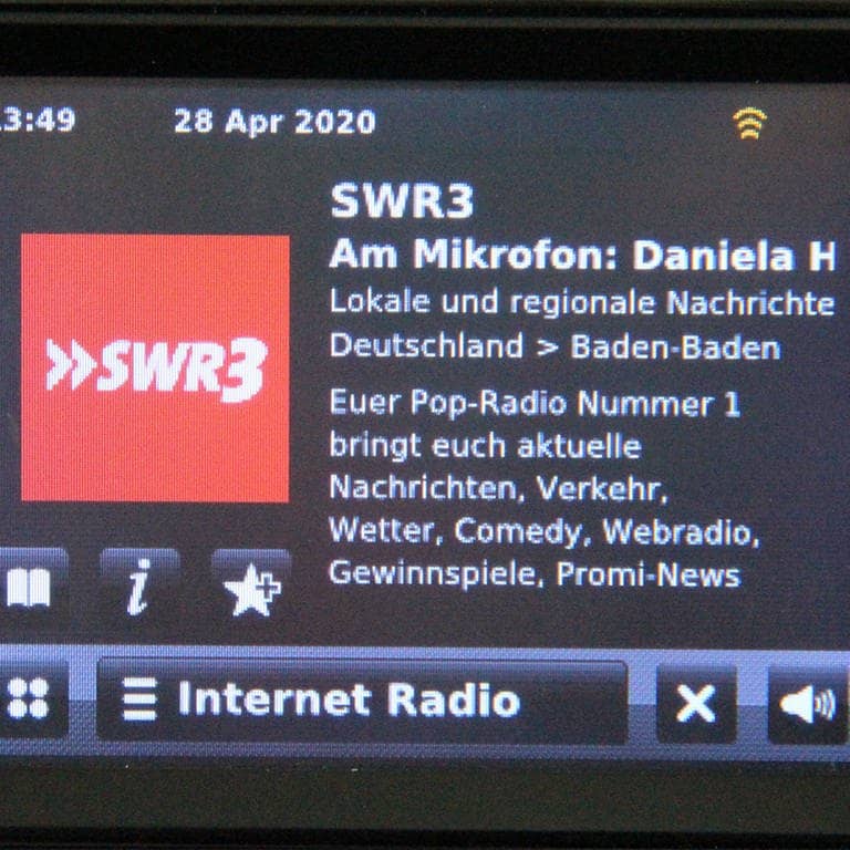 Display Digitalradio mit Internet-Radio-Funktion (Foto: SWR3, Sandra Tiersch)