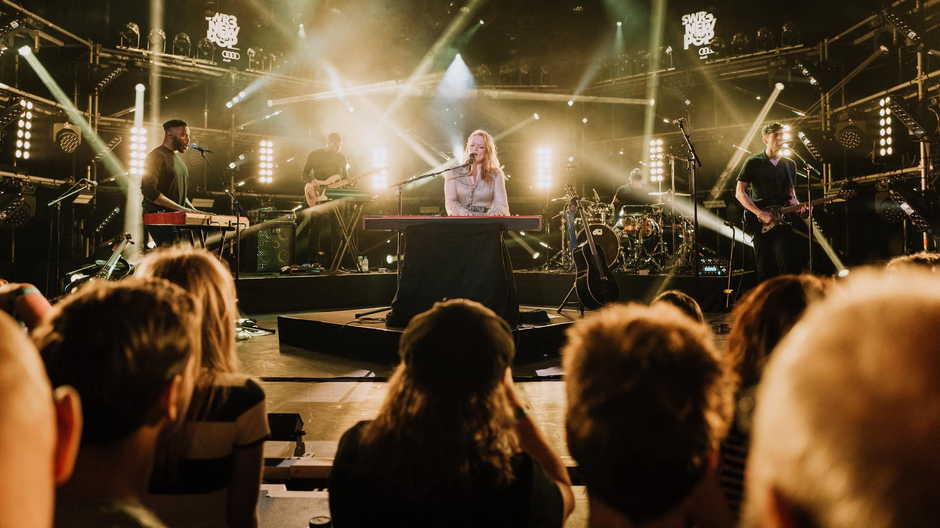 Foto: SWR3 Freya Ridings beim New Pop Festival 2019 (Foto: SWR3)