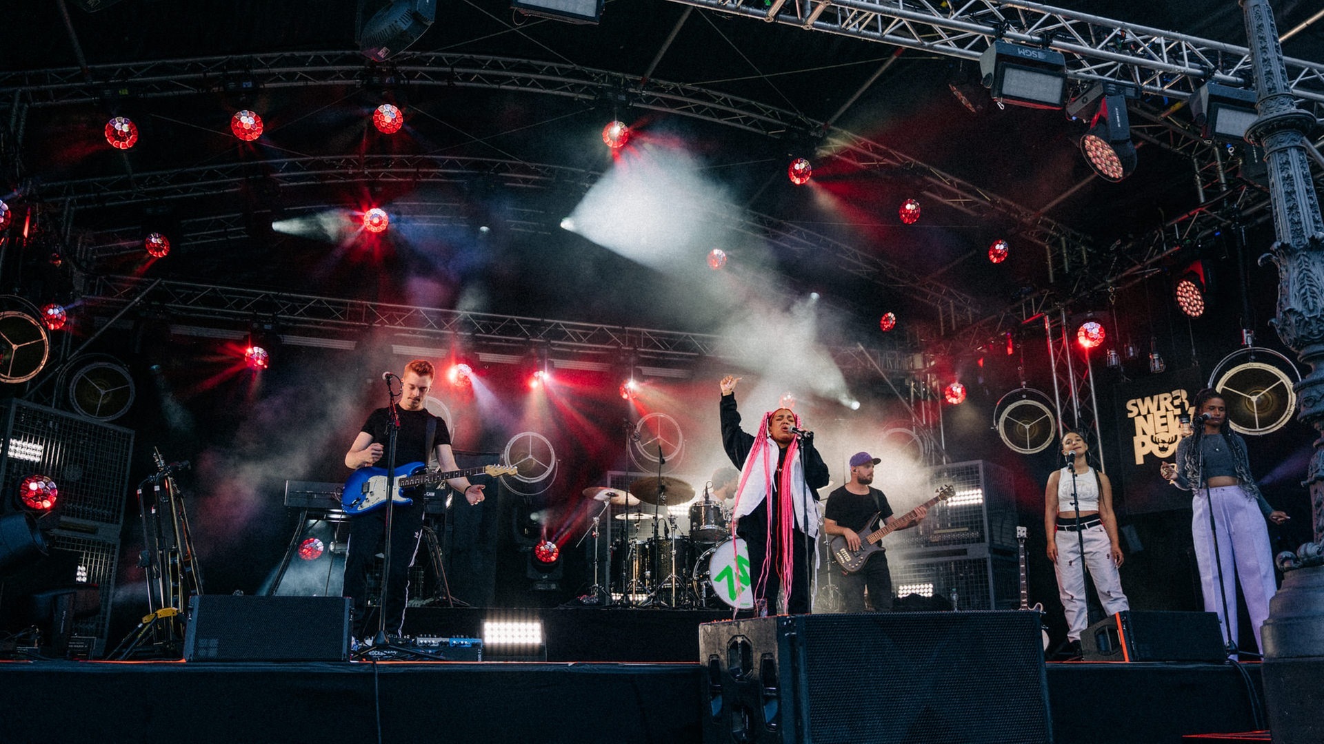 Foto: SWR3, Niko Neithardt Zoe Wees beim New Pop in Baden-Baden (Foto: SWR3, Niko Neithardt)