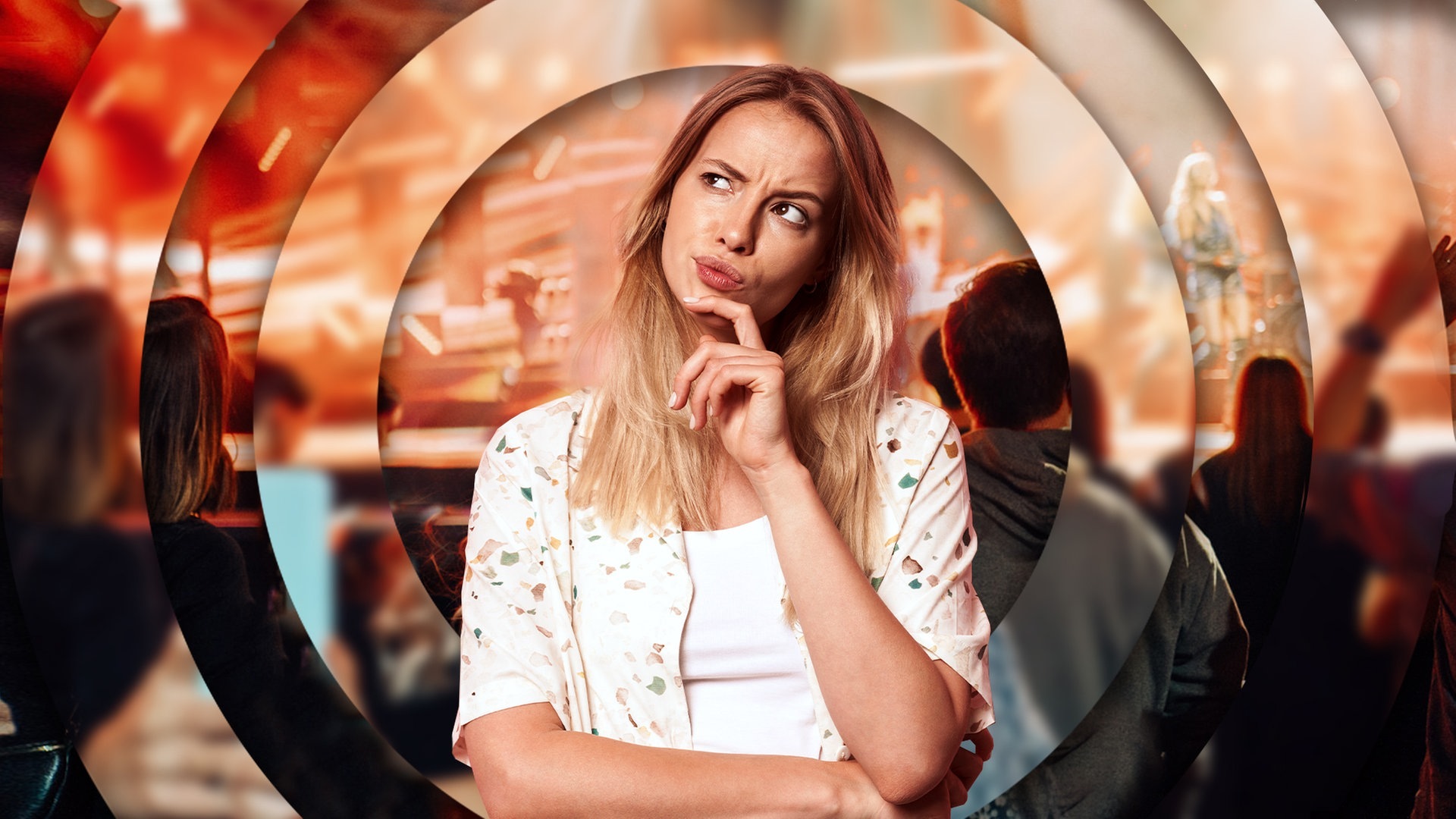 Collage des New Pop Festival im Festspielhaus in Baden-Baden mit einer Frau in fragender Pose (Foto: SWR3, Adobe Stock, Drobot Dean; Niko Neithardt)