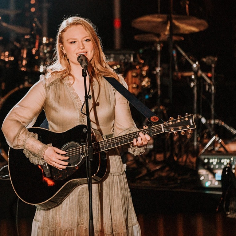 Freya Ridings beim New Pop Festival 2019 (Foto: SWR3)