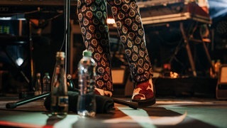 Niko Neithardt (Foto: SWR, New Pop 2021: Das was das Konzert von Wrabel im Kurgarten.) Niko Neithardt