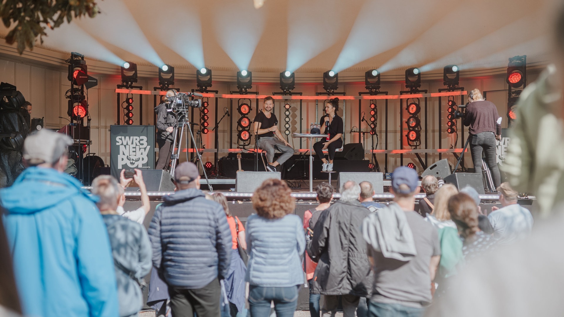 Nima auf der Livebühne beim SWR3 New Pop Festival 2022 (Foto: SWR, Ronny Zimmermann)