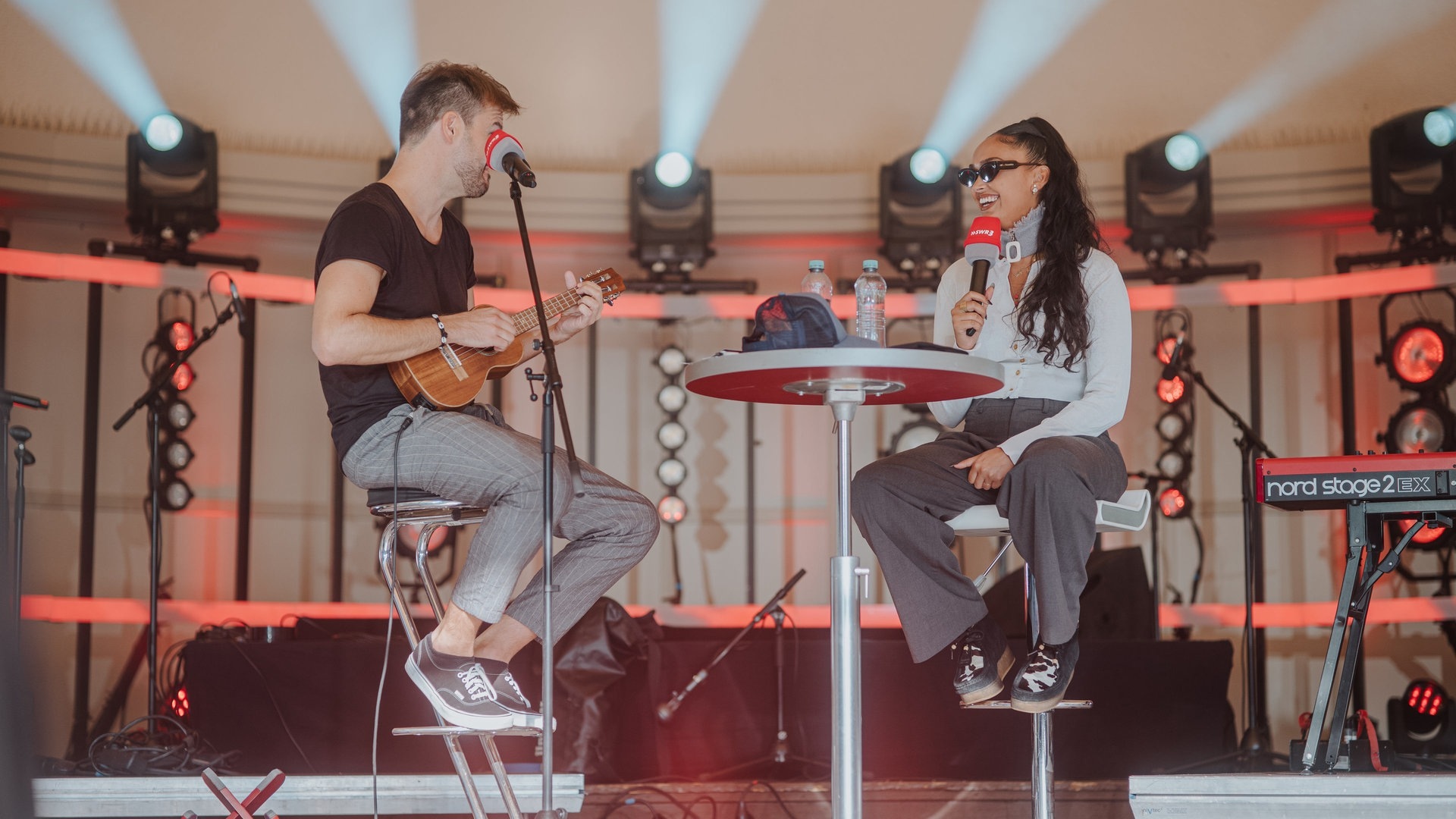 Foto: SWR, Ronny Zimmermann Joy Crookes im Startalk beim SWR3 New Pop Festival (Foto: SWR, Ronny Zimmermann)