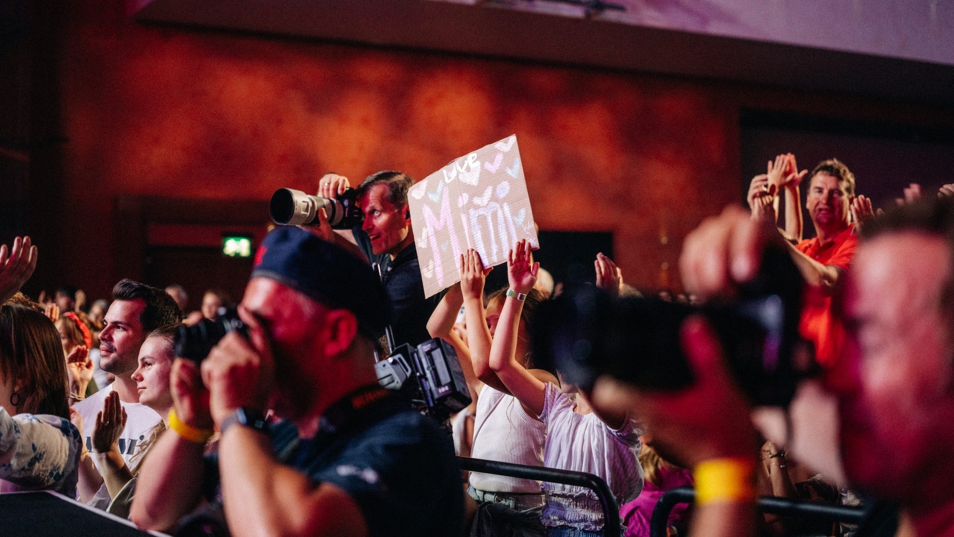 Foto: SWR3, Selina Gargiullo, Oliver Matlok, Ronny Zimmermann, Niko Neithardt Publikum am New Pop Festival 2023 (Foto: SWR3, Selina Gargiullo, Oliver Matlok, Ronny Zimmermann, Niko Neithardt)