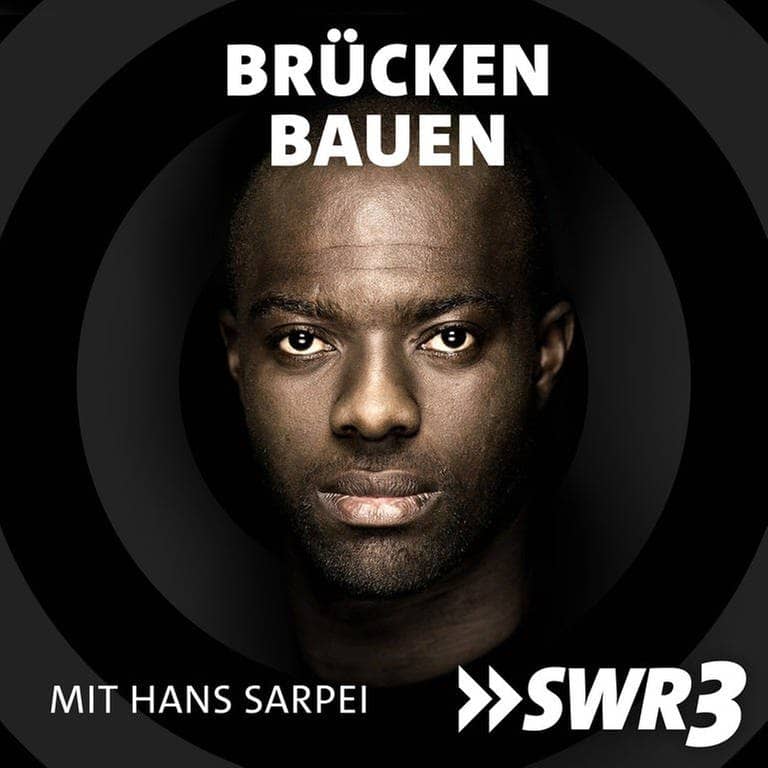 Podcast-Cover: Brücken bauen mit Hans Sarpei (Foto: SWR3)