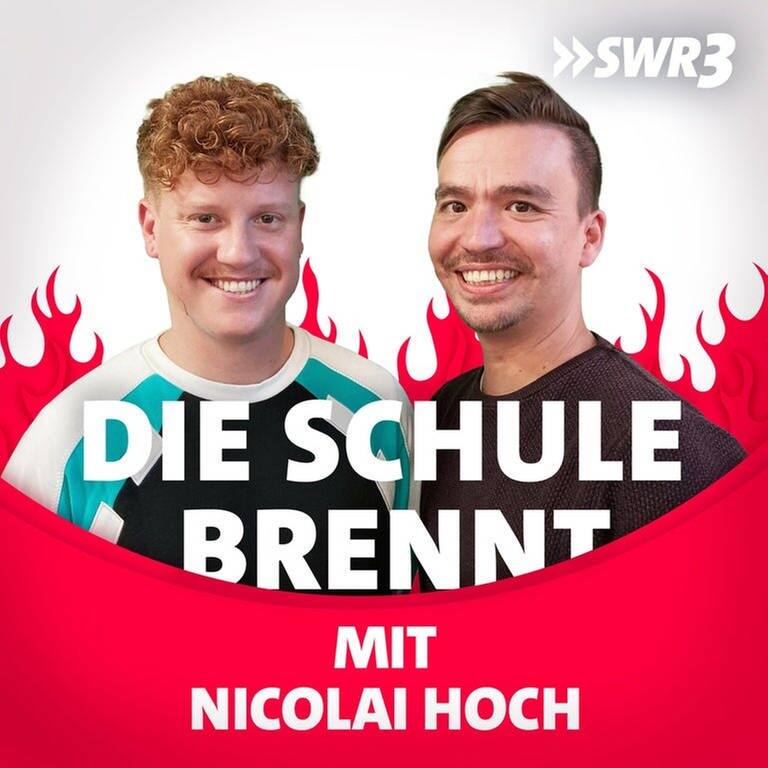 Nicolai Hoch und Bob Blume vor Flammen (Foto: SWR3)