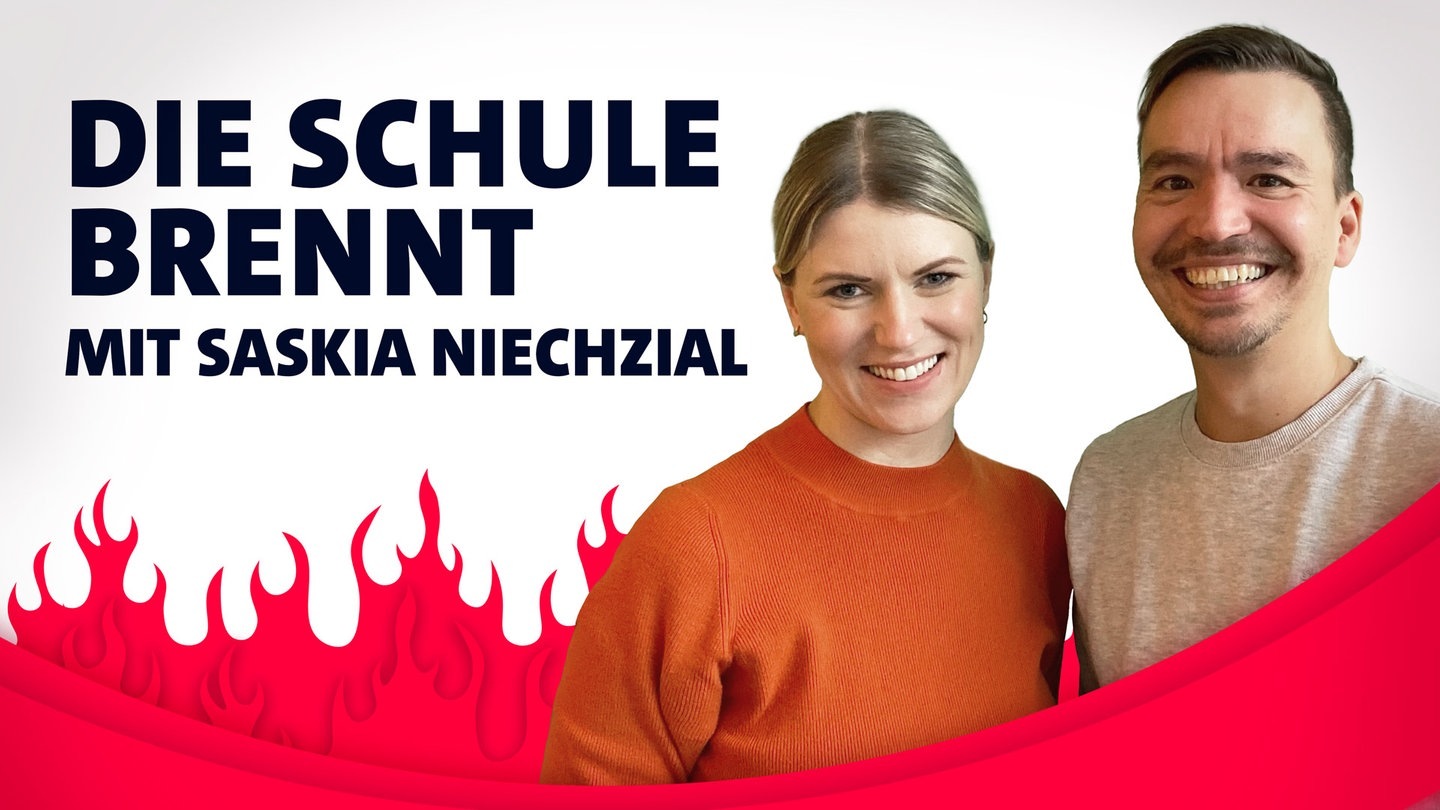 Foto: SWR3 Saskia Niechzial und Bob Blume vor Flammen (Foto: SWR3)