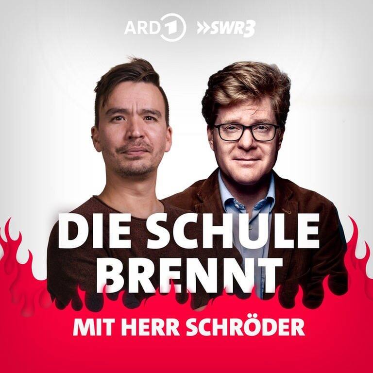 Johannes Schröder und Bob Blume hinter Flammen (Foto: SWR3)