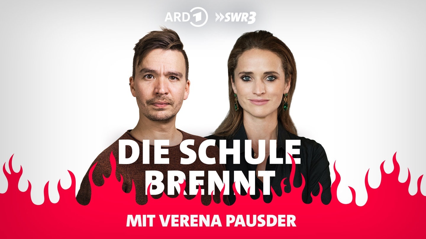 Foto: SWR3 Bob Blume und Verena Pausder vor Flammen (Foto: SWR3)