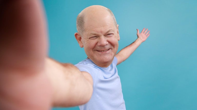 Olaf Scholz goes TikTok (Foto: picture-alliance / Reportdienste, khosro Rajabkordi)