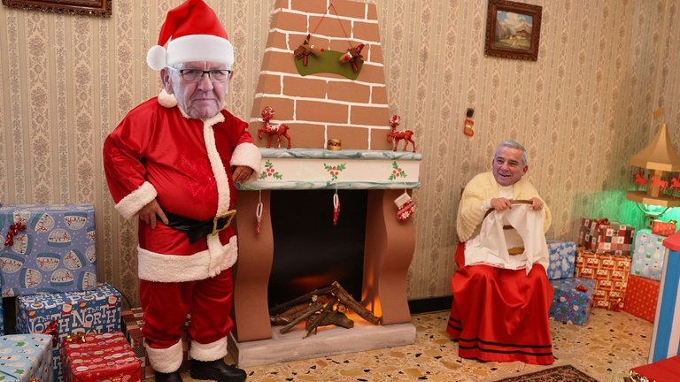 Fragen Sie Kretschmann: Mangel an Weihnachtsmann-Darstellern (Foto: picture-alliance / Reportdienste, Alberto Lo Bianco / ipa-agency.n;)