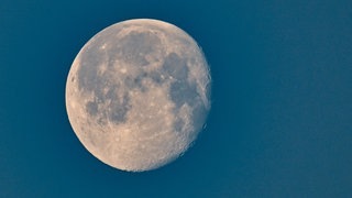 Houston, mir haben einen schrumpfenden Mond