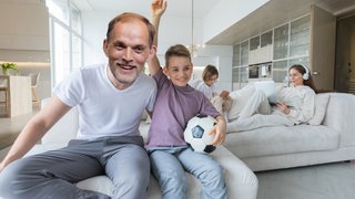 Tuchel im Home-Office (Foto: IMAGO, Copyright: xALotOfPeoplex via im) Tuchel im Home-Office