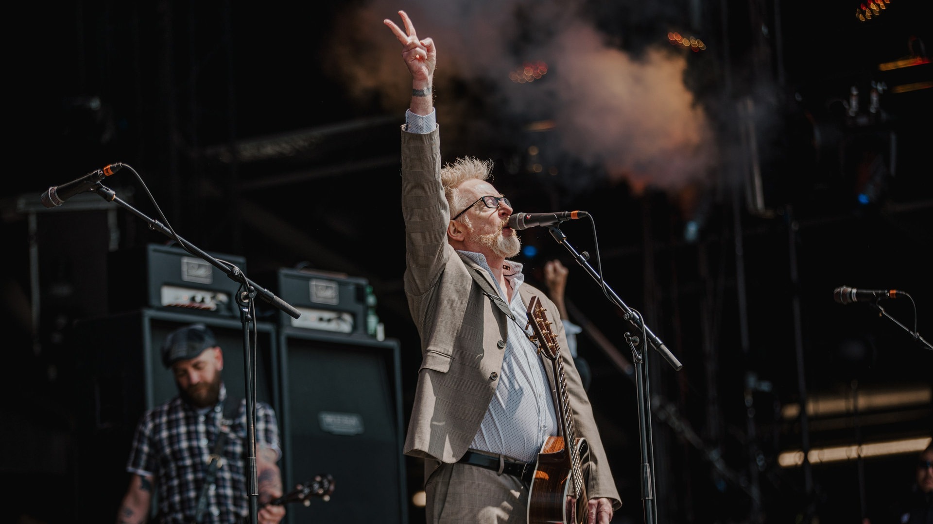 Foto: SWR3, SWR3 / Ronny Zimmermann Der Sänger von Flogging Molly auf der Bühne von Rock am Ring 2023 (Foto: SWR3, SWR3 / Ronny Zimmermann)