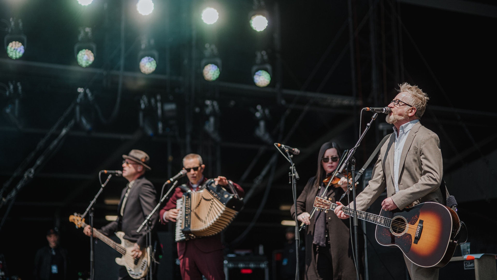 Foto: SWR3, SWR3 / Ronny Zimmermann Die Band Flogging Molly steht auf der Bühne von Rock am Ring 2023 (Foto: SWR3, SWR3 / Ronny Zimmermann)