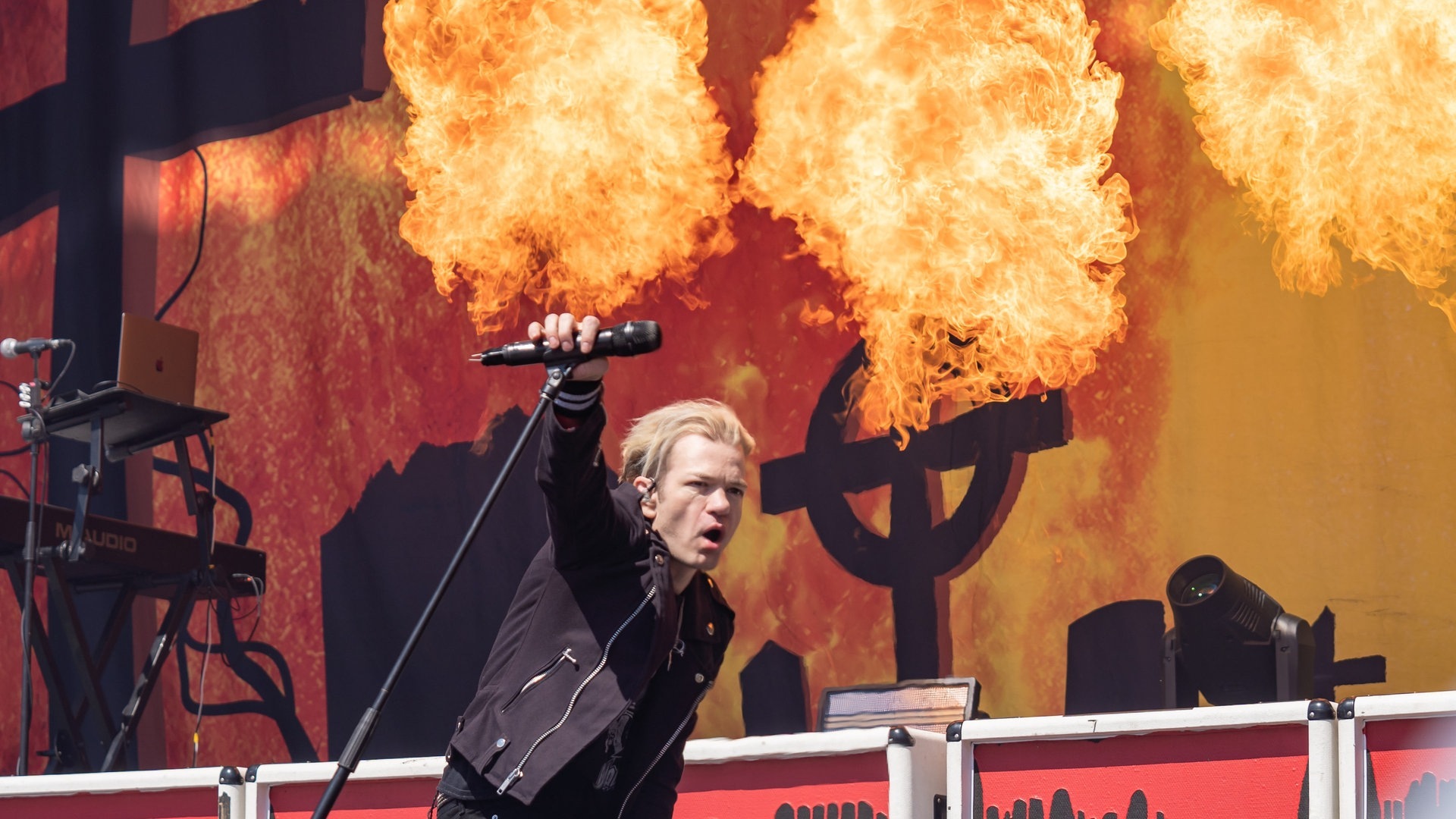 Foto: SWR3, SWR3 / Ronny Krautz Sum 41 auf der Bühne von Rock am Ring 2023 bevor sie bald aufhören (Foto: SWR3, SWR3 / Ronny Krautz)