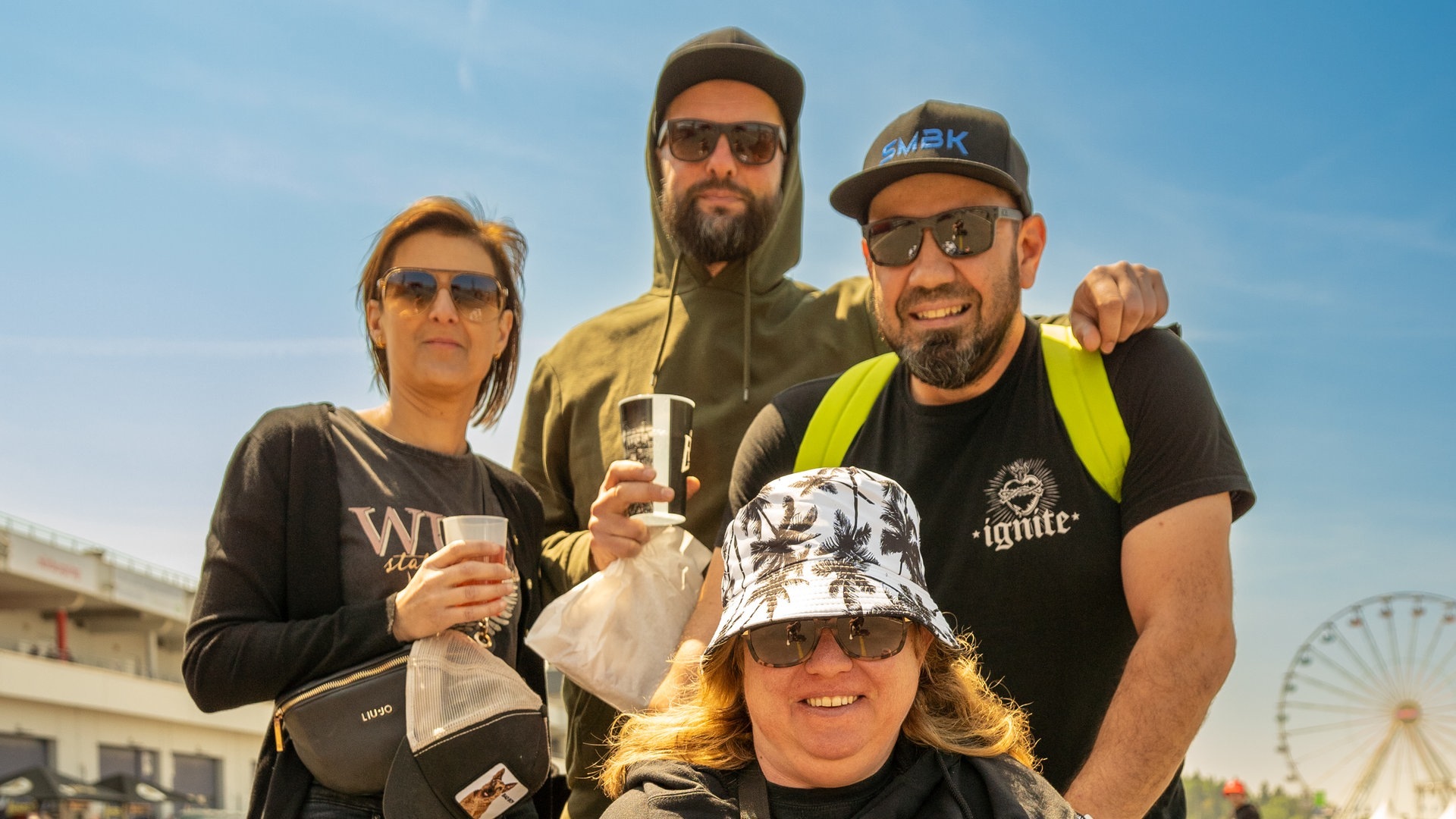 Foto: SWR3, SWR3 / Ronny Krautz Vier Freunde auf dem Gelände (Foto: SWR3, SWR3 / Ronny Krautz)