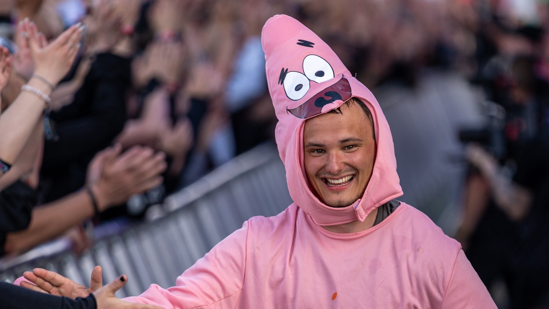 Foto: SWR3, SWR3 / Ronny Krautz Ein Mann verkleidet als Seestern (Foto: SWR3, SWR3 / Ronny Krautz)