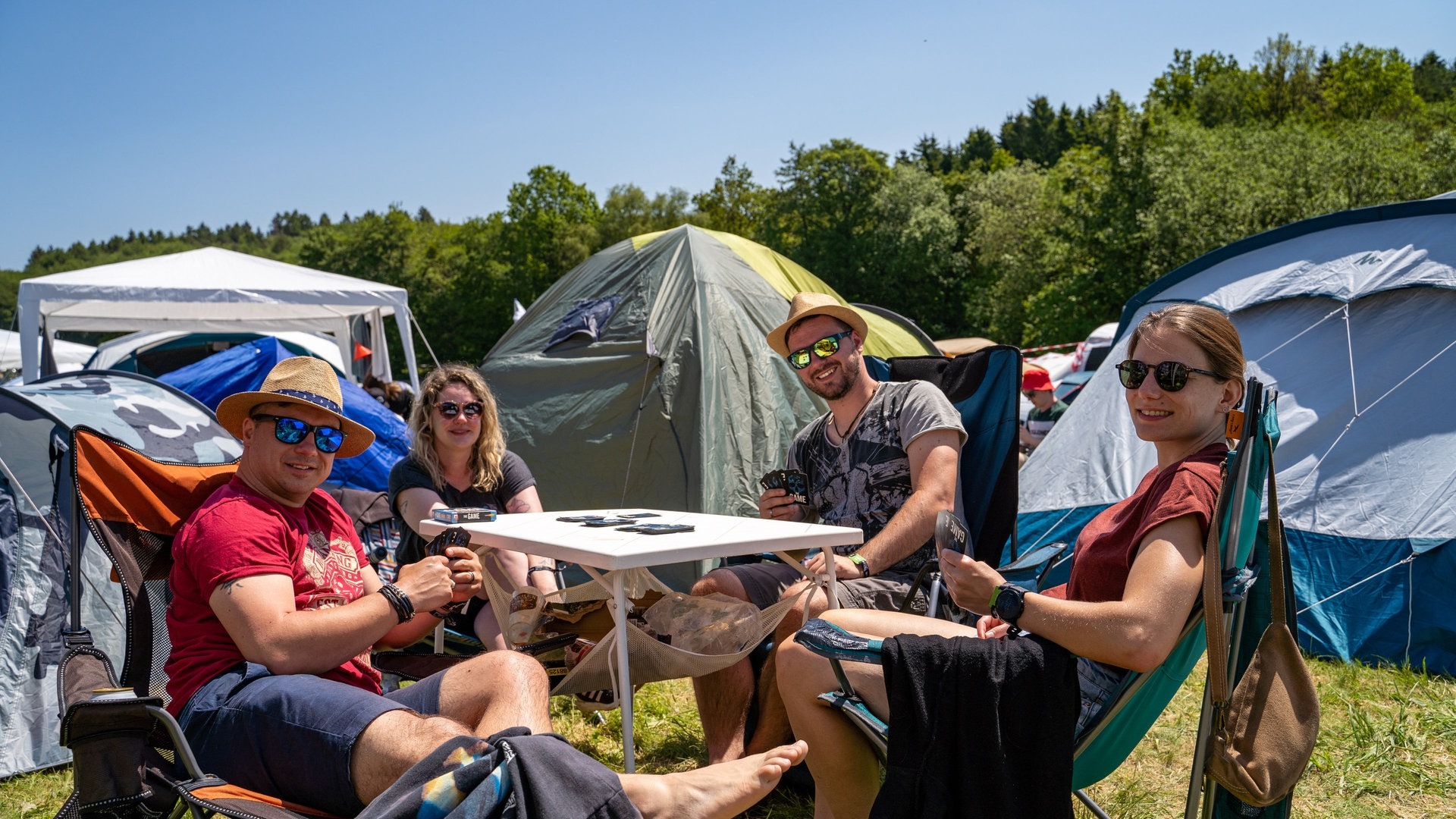 Foto: SWR3, SWR3 / Ronny Krautz Ein Camp am Mittag (Foto: SWR3, SWR3 / Ronny Krautz)