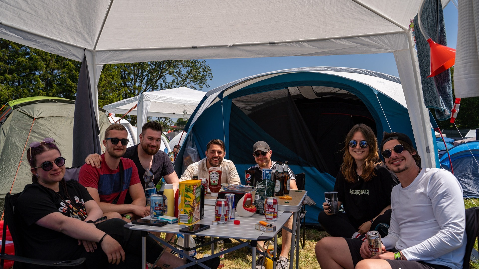 Foto: SWR3, SWR3 / Ronny Krautz Ein Camp am Mittag (Foto: SWR3, SWR3 / Ronny Krautz)