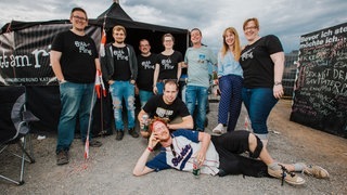 Heiße Küsse und viel Bier – so war Tag 1 (Foto: SWR / Ronny Zimmermann) Heiße Küsse und viel Bier – so war Tag 1