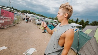 Heiße Küsse und viel Bier – so war Tag 1 (Foto: SWR / Ronny Zimmermann) Heiße Küsse und viel Bier – so war Tag 1