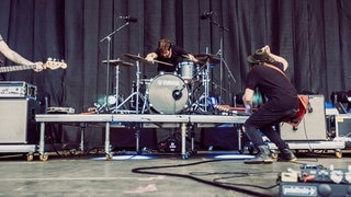 Welshly Arms rocken die Bühne (Foto: SWR / Ronny Zimmermann) Welshly Arms rocken die Bühne