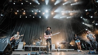 Welshly Arms rocken die Bühne (Foto: SWR / Ronny Zimmermann) Welshly Arms rocken die Bühne