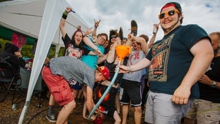 Rock 'n' Roll auf dem Campingplatz (Foto: SWR / Ronny Zimmermann) Rock 'n' Roll auf dem Campingplatz