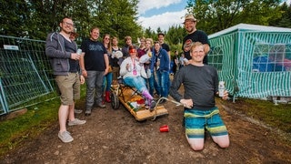 Rock 'n' Roll auf dem Campingplatz (Foto: SWR / Ronny Zimmermann) Rock 'n' Roll auf dem Campingplatz